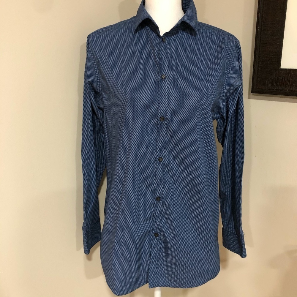 *VAN HEUSEN* Men's Blue Long Sleeve Button Down Size XL